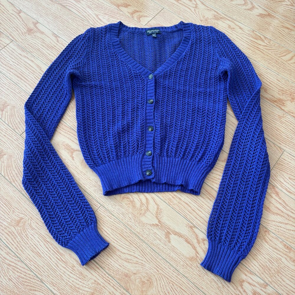 Purple open knit eyelet cropped sweater buttoned size XS